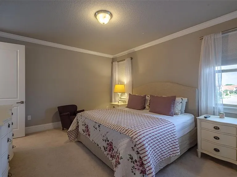 8539 Pippen Dr — Photo 22