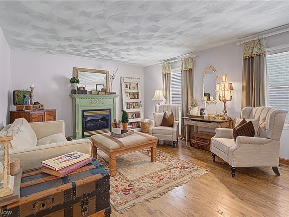 4th image of 55 Coal Run Rd