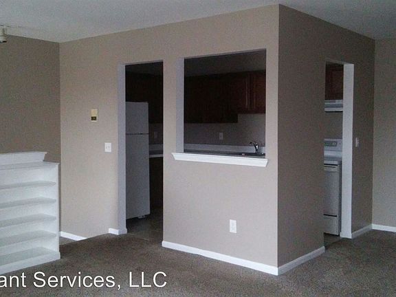 5th image of 707 Sunset Ln