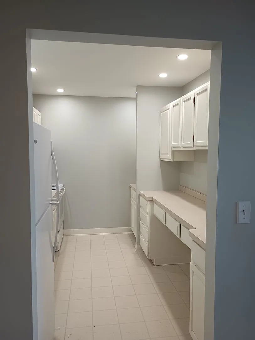 Welcome home to 6328 Barrie Rd — Photo 4