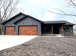 1501 W Brookside Ln, Mahomet, IL 61853