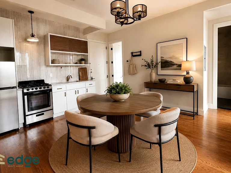565 Evergreen Ave #2G — Photo 1