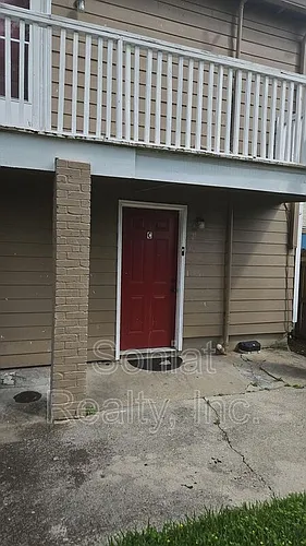6210 Lincoln Beach Blvd #C Photo 1