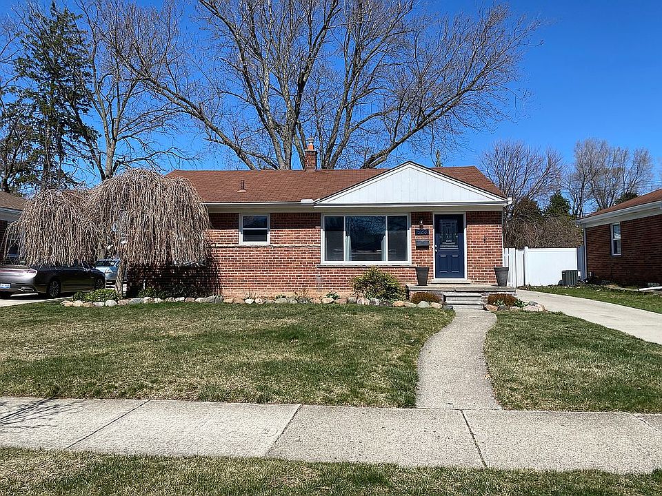 1st image of 523 E Bloomfield Ave