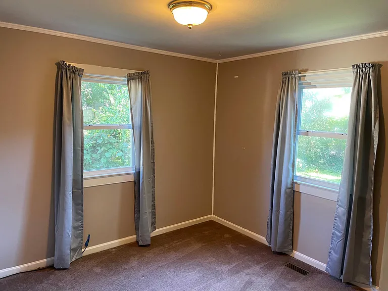 2405 Van Buren St — Photo 5