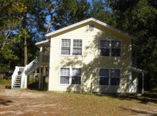 228 Chicago Ave #2, Valparaiso, FL 32580