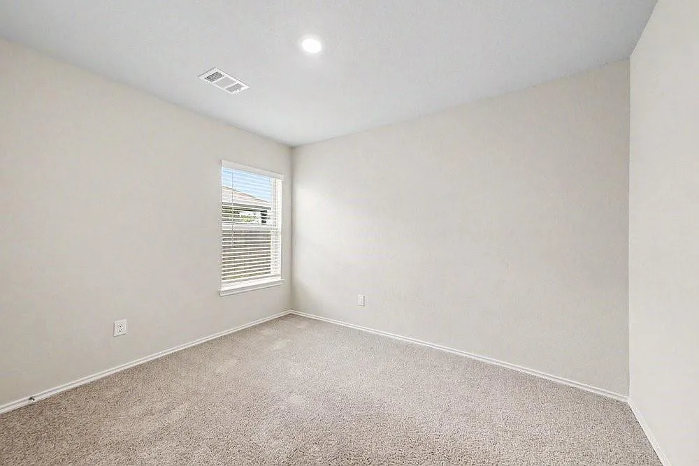 3 bed, 2.0 bath, $1,975 — Photo 2