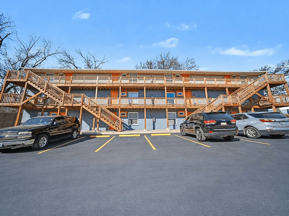 Cimarron Apartments