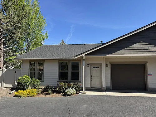 2350 NE Mary Rose Pl #2 Photo 1