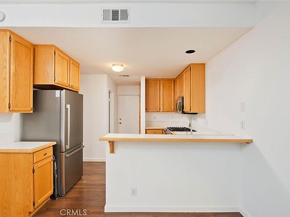 4th image of 28415 Seco Canyon Rd Unit 125