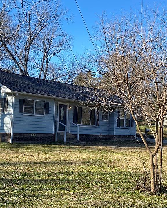1st image of 501 Graham St