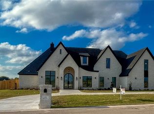 159 Queens Ct, Lorena, TX 76655