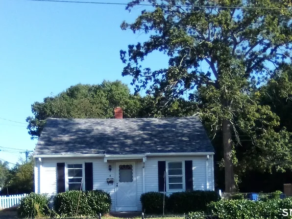 4 Canterbury Street, East Hartford, CT 06118