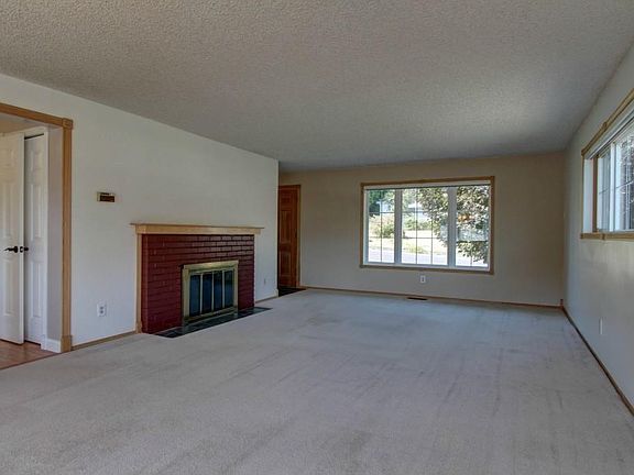 2nd image of 4206 123rd Ave SE