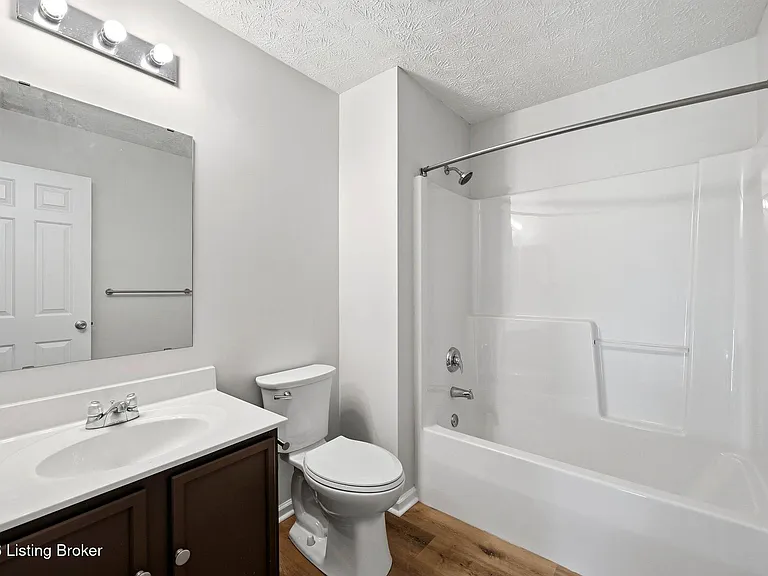 4029 Orchard Lake Dr — Photo 26
