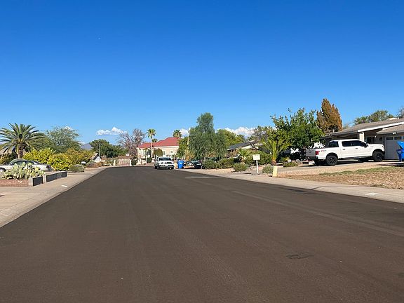 5th image of 1909 E Kathleen Rd