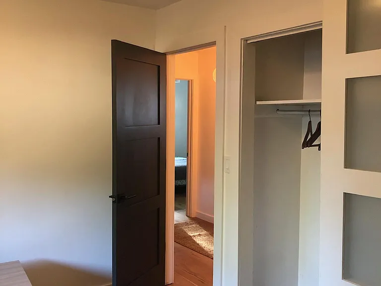 3549 S Winston Ave — Photo 32