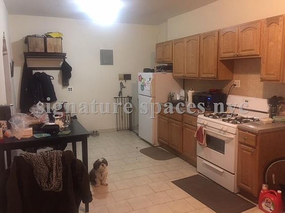 2nd image of 3282 42nd St APT B5