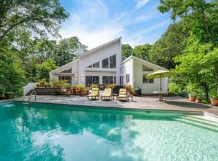 20 Quarty Cir, East Hampton, NY 11937