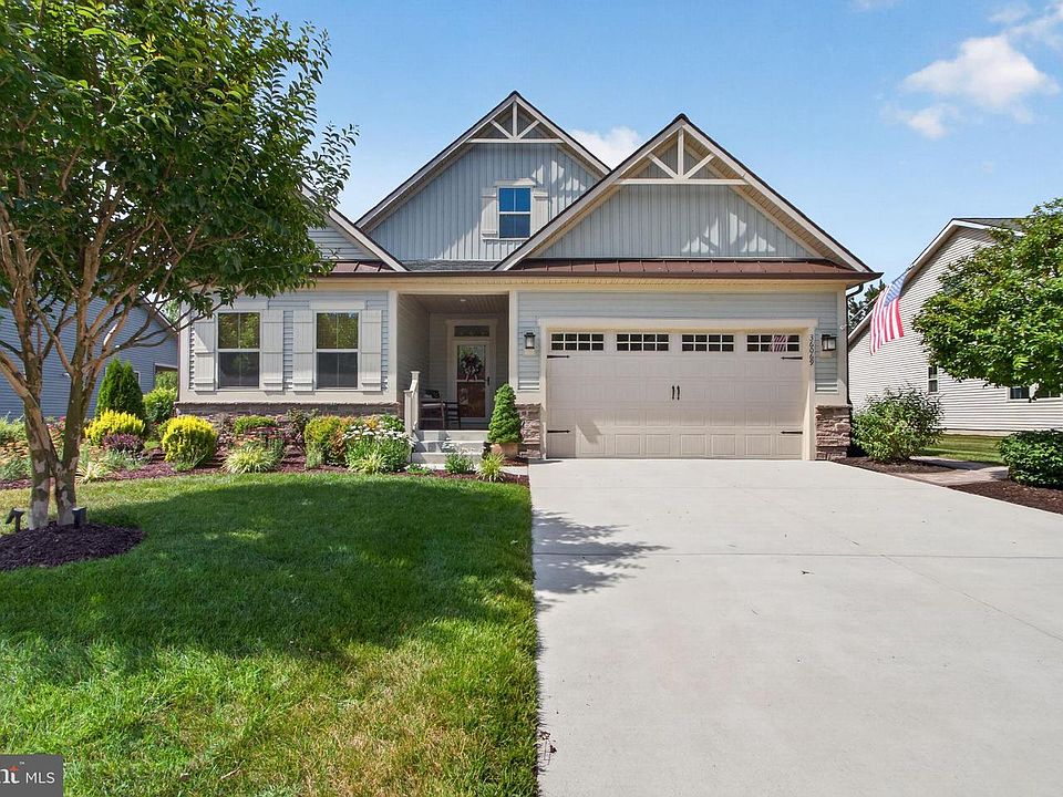 1st image of 36069 Blackfin Dr