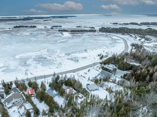 77 Shoreline Ave, South Bruce Peninsula, ON N0H 2T0