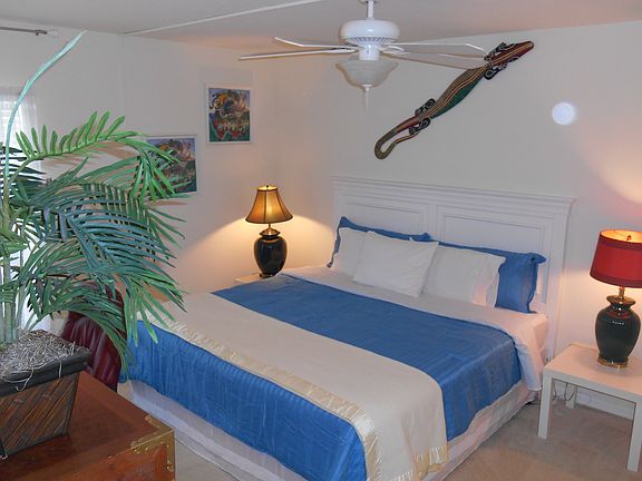 5th image of 5451 Peppertree Dr #3