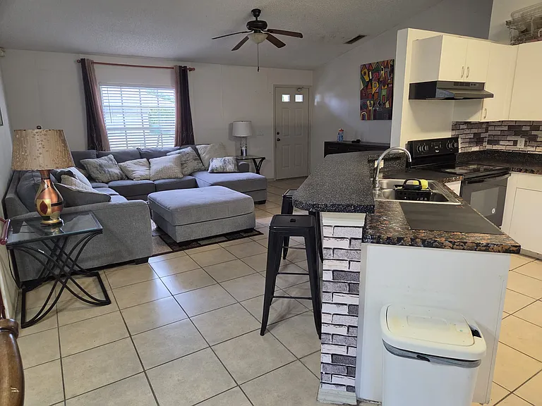McCormick Dr — Photo 9
