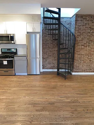 Rented by Bohemia Realty Group | media 23