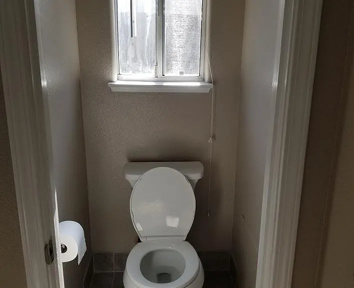 1568 Bullard Ave — Photo 14