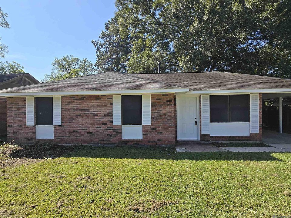 1st image of 16438 Vermillion Dr