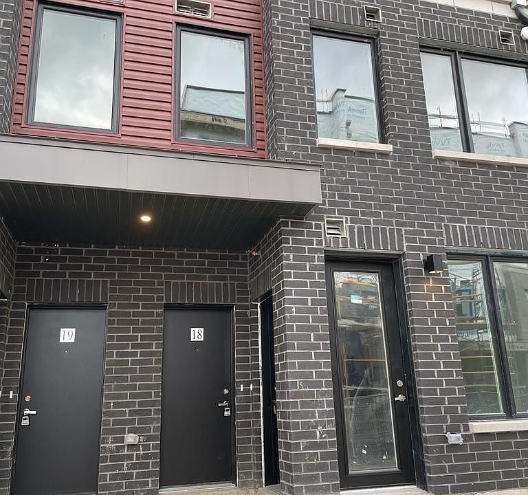 1st image of 3429 Ridgeway Dr #17