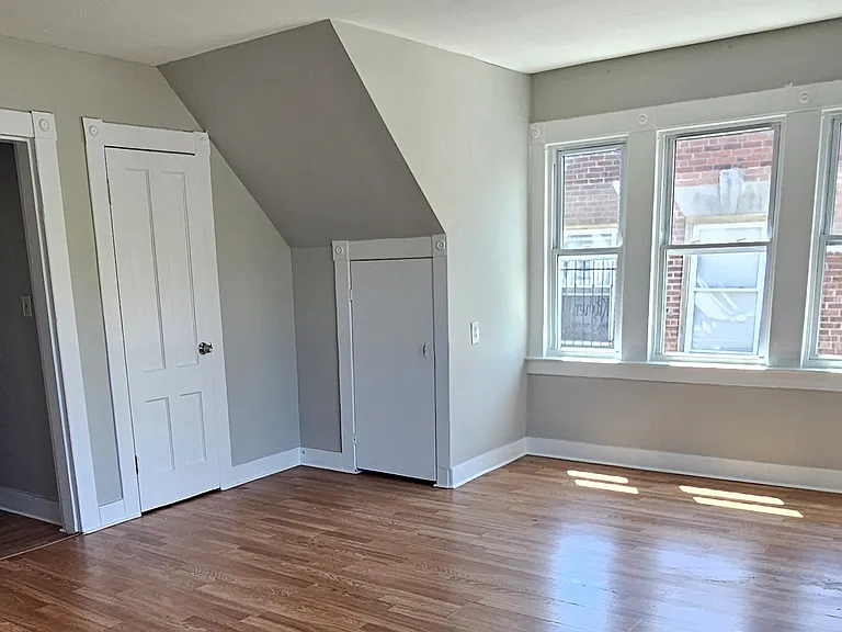 299 Norton St #A3 — Photo 2