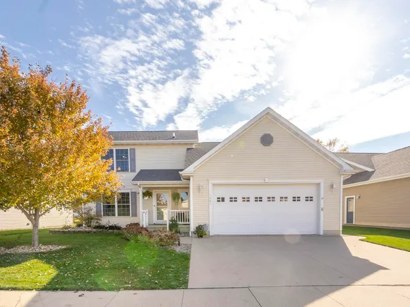 1403 Meadow View Ln, Waverly, IA 50677