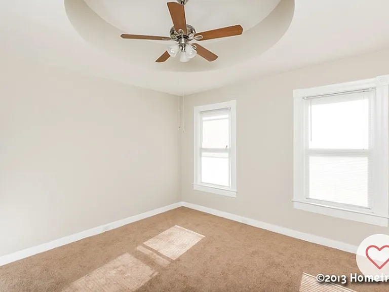 2232 W Baltimore St — Photo 11