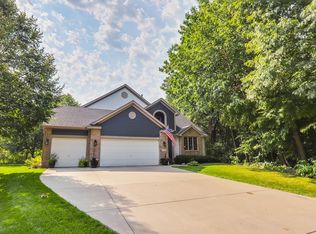 11139 Blazingstar Ct N, Champlin, MN 55316