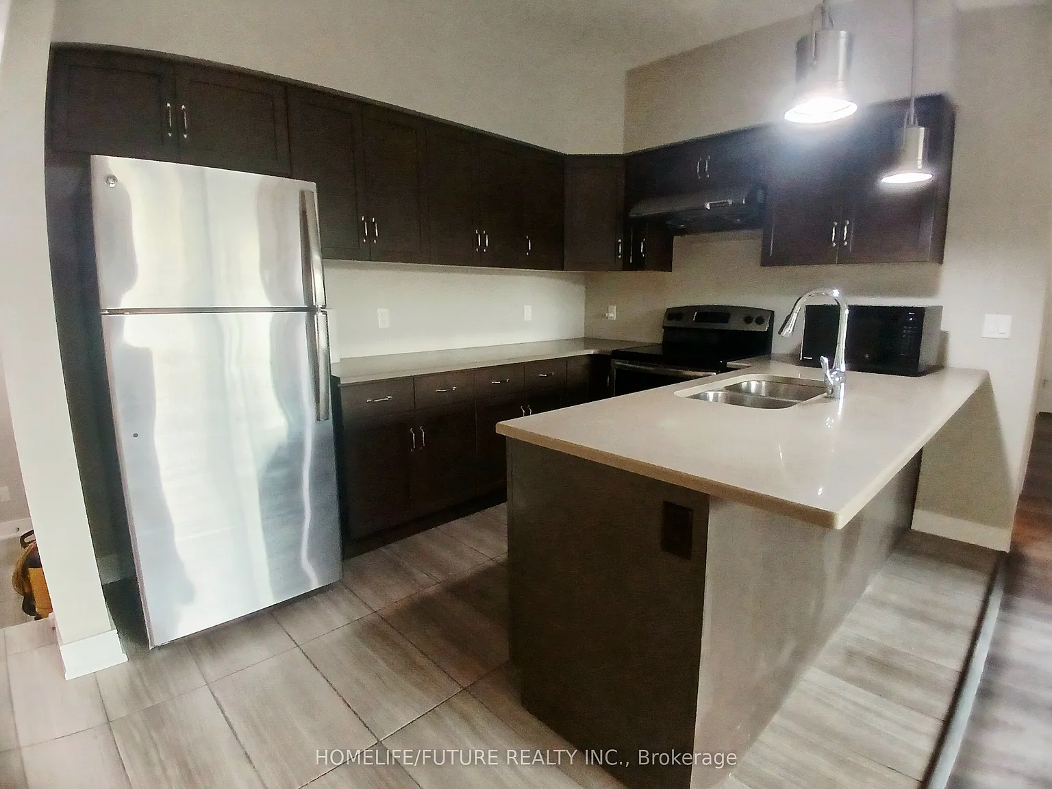 4 bed, $3,000 — Photo 4