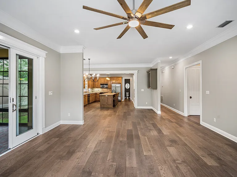 125 Chestnut Rdg — Photo 16
