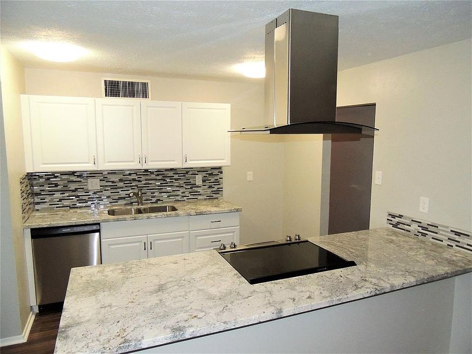 1st image of 24414 Beef Canyon Dr