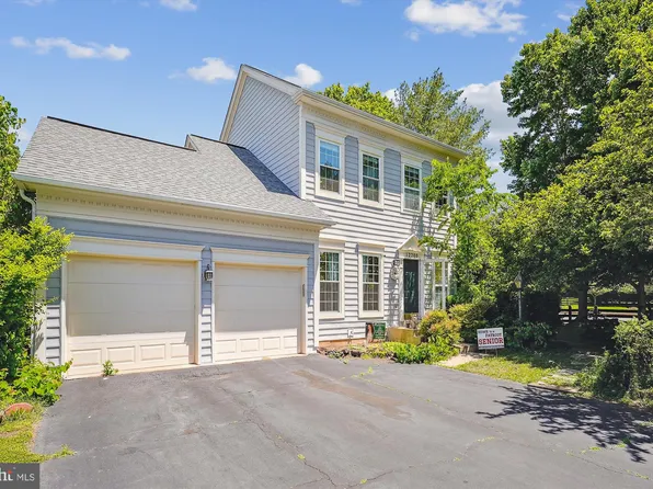 12200 Lanark Ct, Bristow, VA 20136