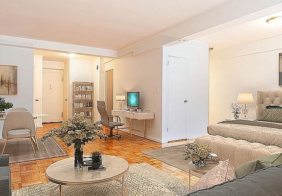 2nd image of 333 E 46th St APT 14A