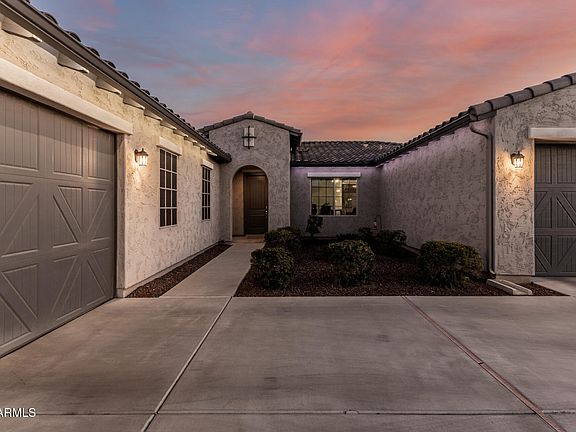 3rd image of 14875 W ESCONDIDO Circle