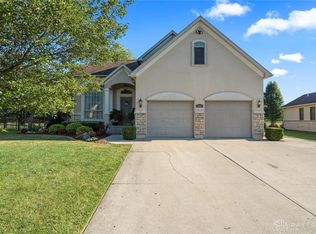 3000 Bridlewood Dr, Sidney, OH 45365