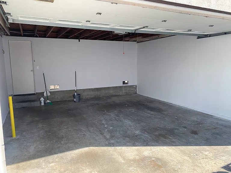 1722 Kingsdown Ct — Photo 23