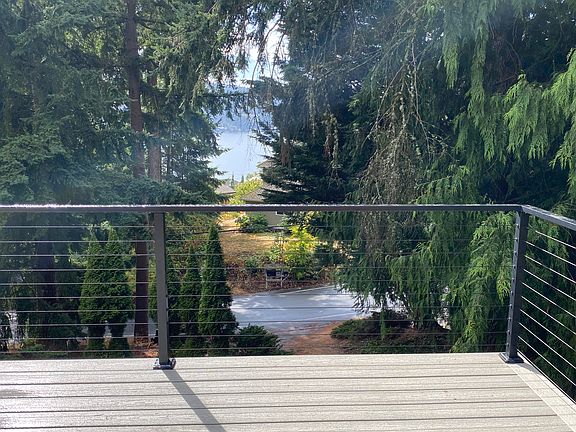 4th image of 3002 198th Ave SE