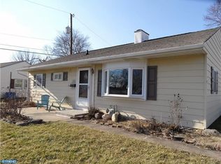 225 Andover Rd, Fairless Hills, PA 19030