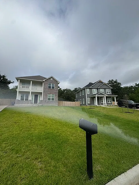 1414 Magnolia Dr