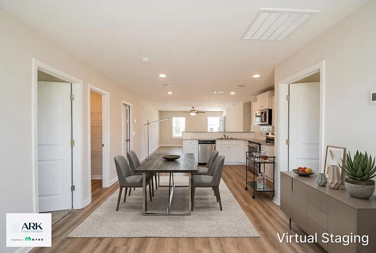 3 bed, 2.0 bath, 1300 sqft, $1,720 — Photo 2