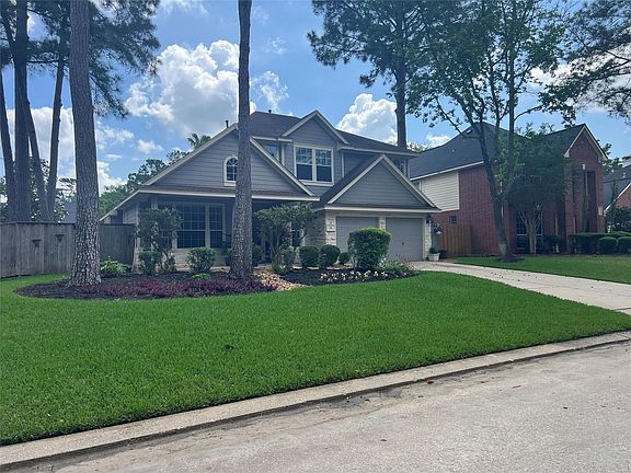 3rd image of 26 Merit Woods Pl