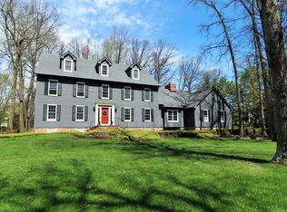7152 Forest Brook Dr, Sylvania, OH 43560