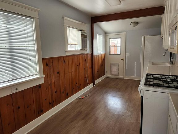 4th image of 81 E Laurel Ave #81